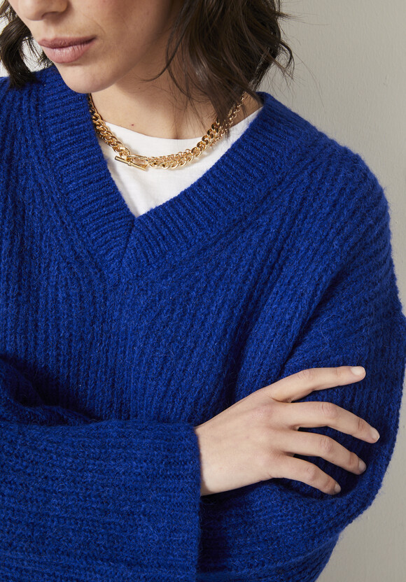 Aliah High V Wool Blend Jumper