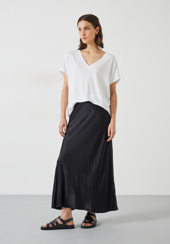 Danny Linen V-Neck T-Shirt
