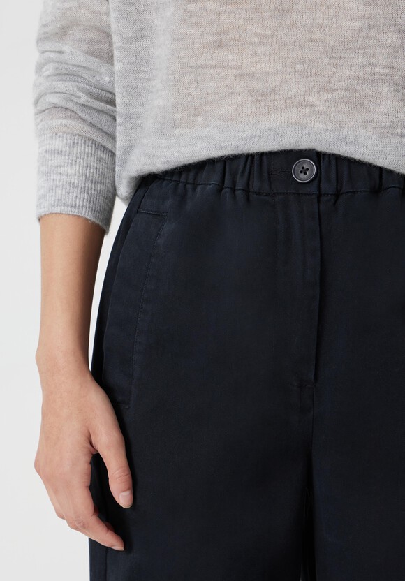 Jack Barrel Leg Pull On Trousers