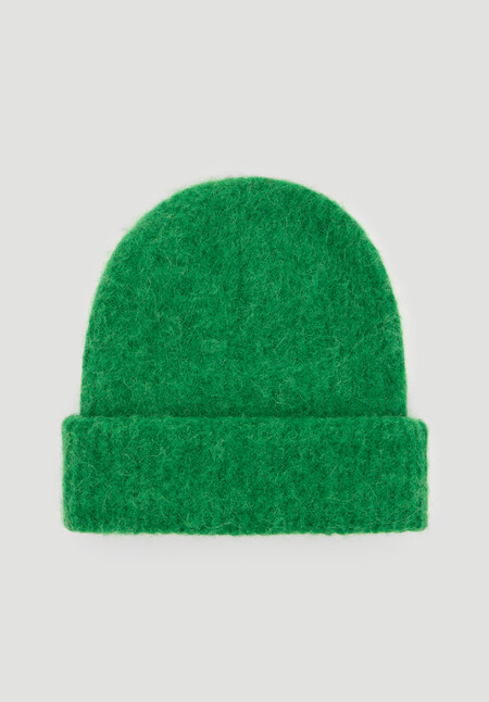 Alpaca-Blend Ribbed Beanie
