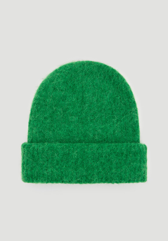 Alpaca-Blend Ribbed Beanie