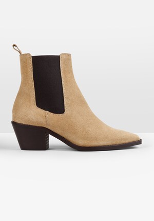 Boston Suede Boots