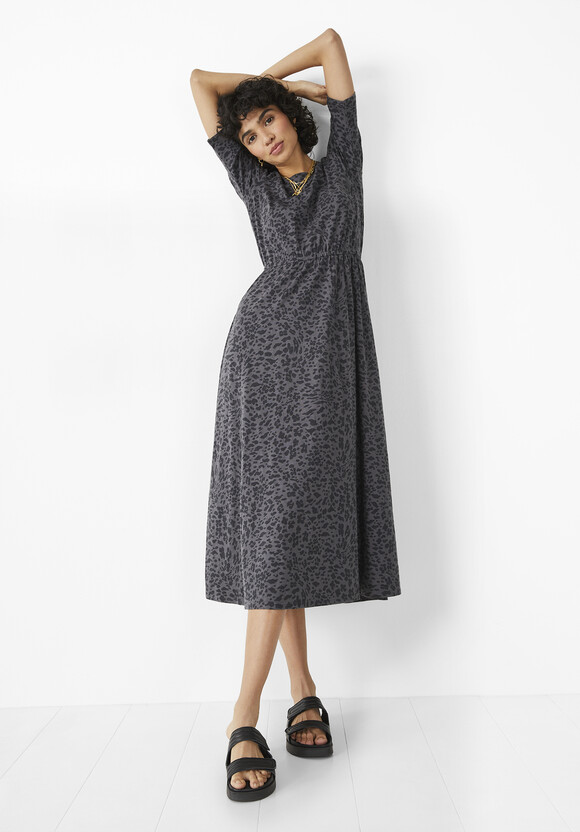 Nelly Jersey Midi Dress