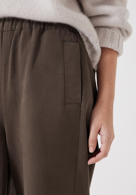 Jack Barrel Leg Pull On Trousers