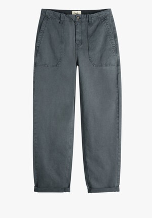 Cyrus Straight Leg Chinos