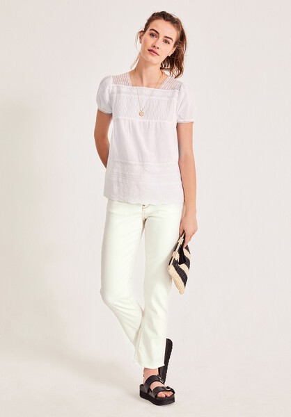Sonny Broderie Blouse