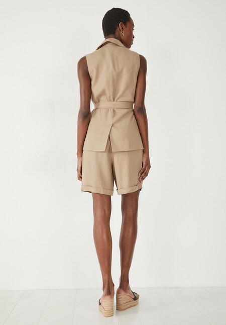 Jolean Sleeveless Blazer