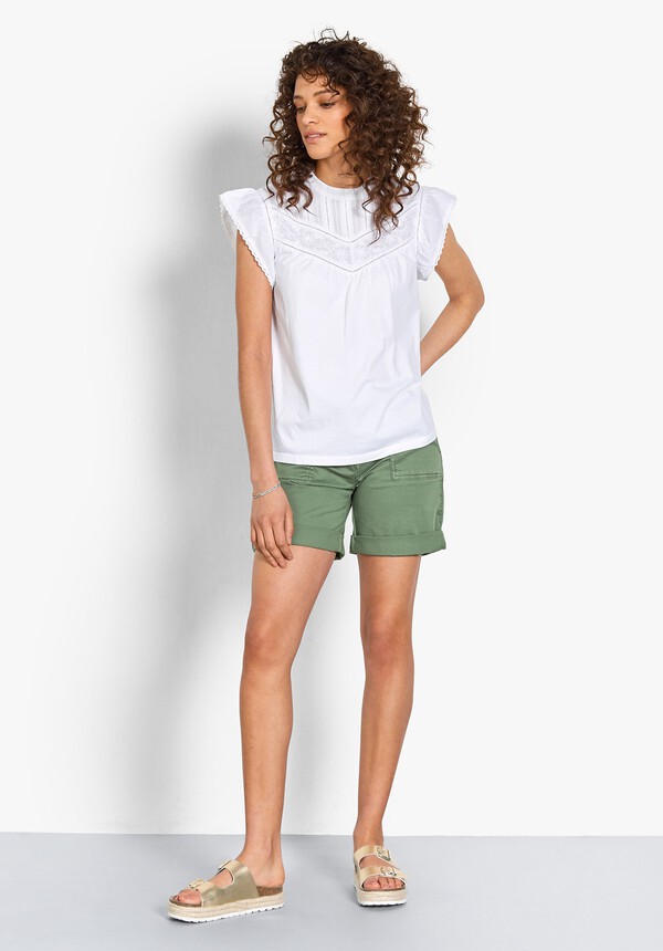 Floral Embroidered Tee