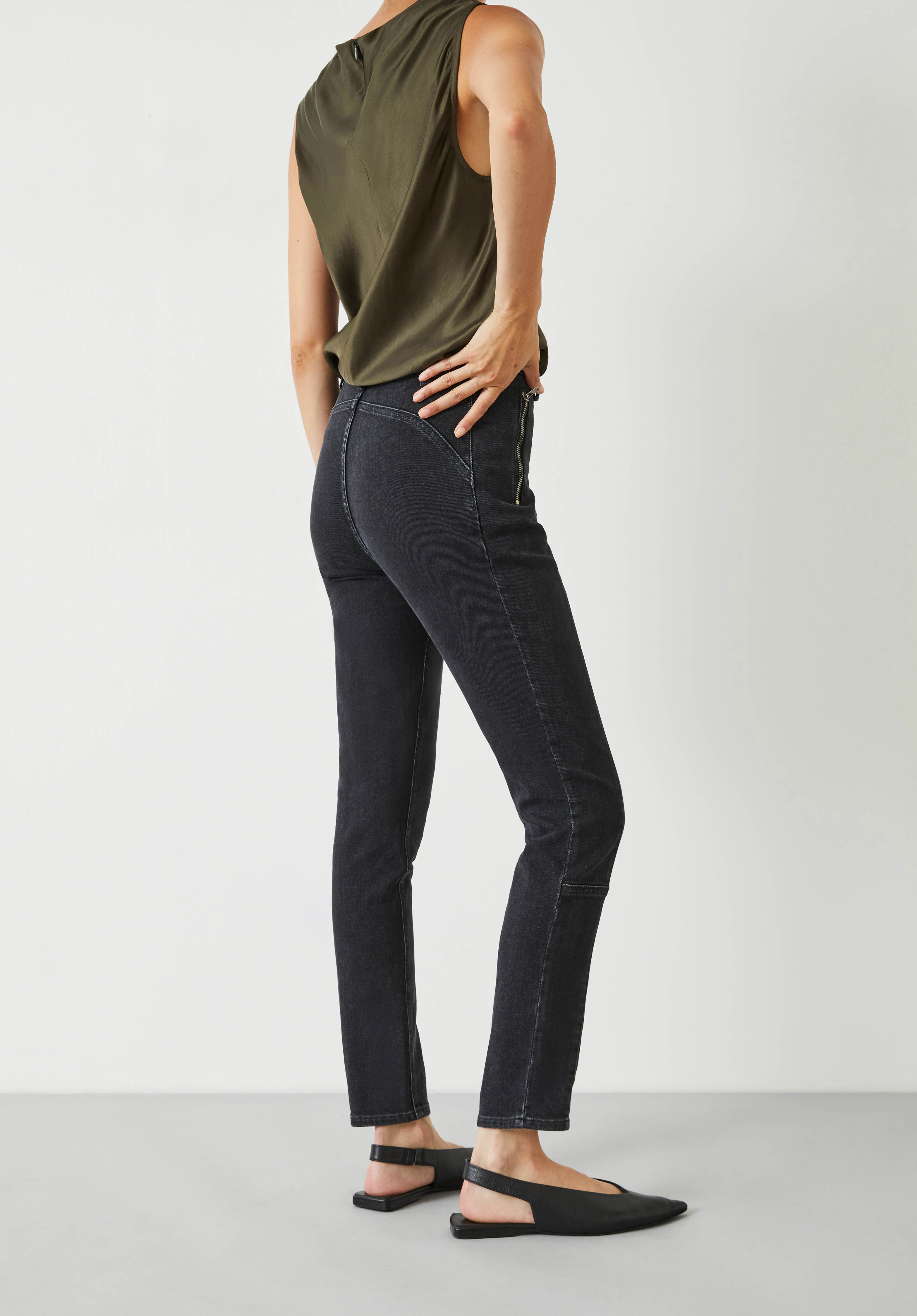 Seamed Detail Biker Jeans | Black | hush
