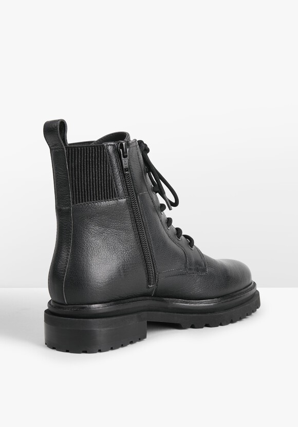Trinity Boots