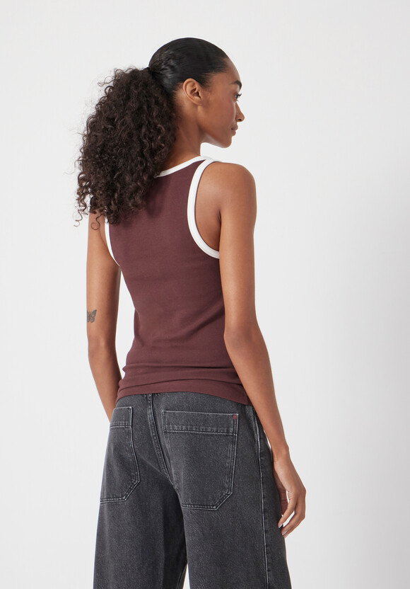 Contrast Trim Vest