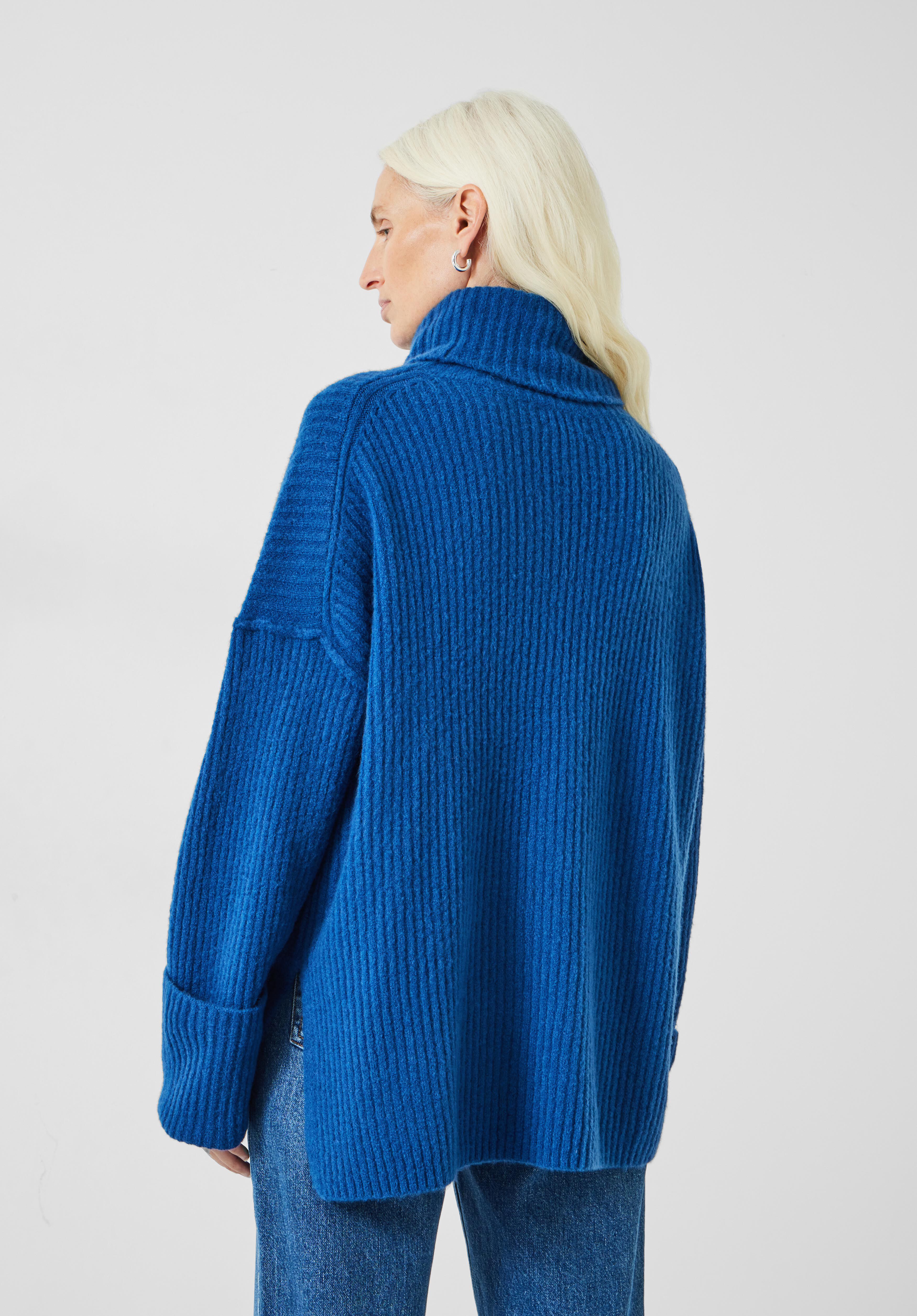 Ribbed roll neck sweater outlet