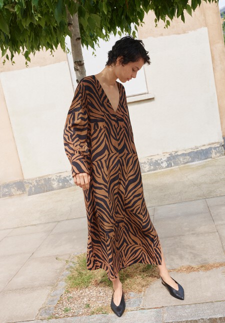 Lauren V- Neck Maxi Dress