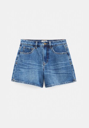 Essential Denim Short
