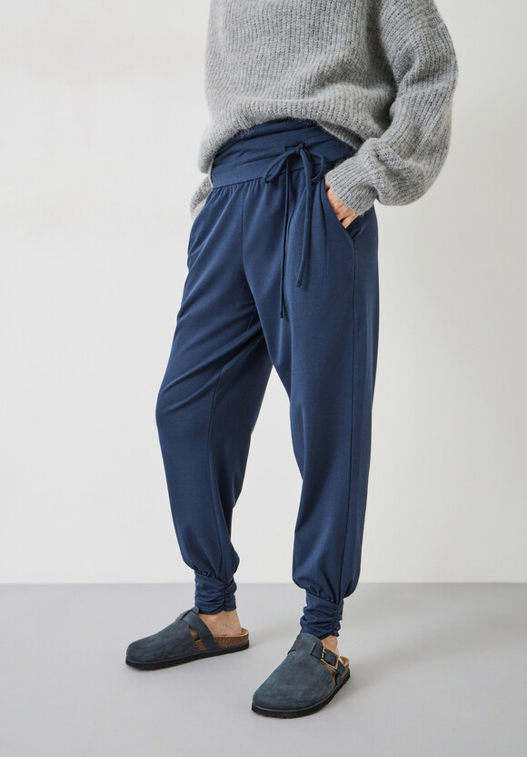 Alexa Harem Trousers | Relaxed Jersey Harem Joggers | Midnight | hush