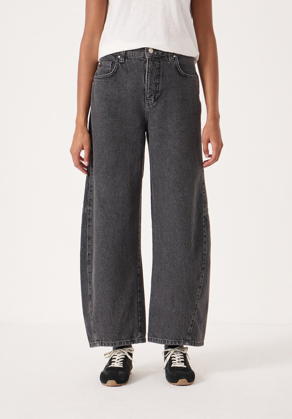 Bree Horseshoe Barrel Leg Jeans