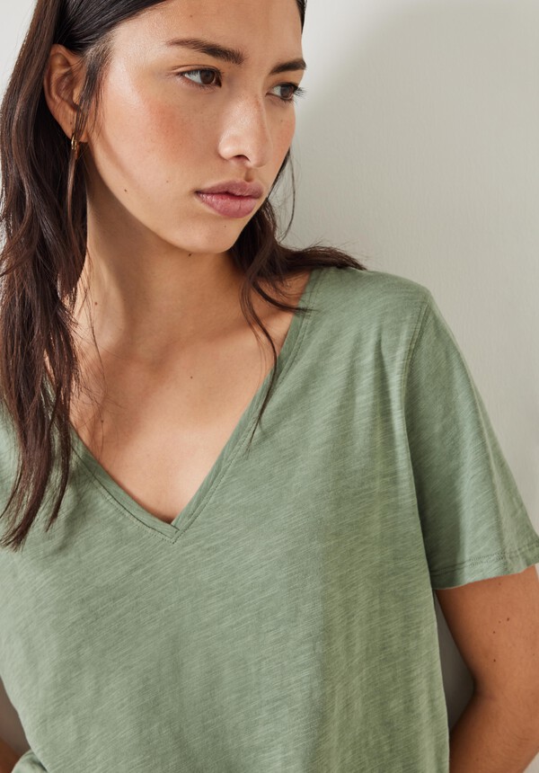 Kali Cotton Slub V-Neck T-Shirt