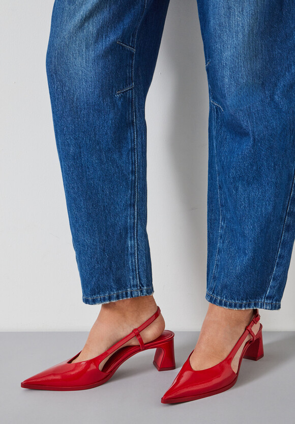 Alissa Slingback Pointed Heels