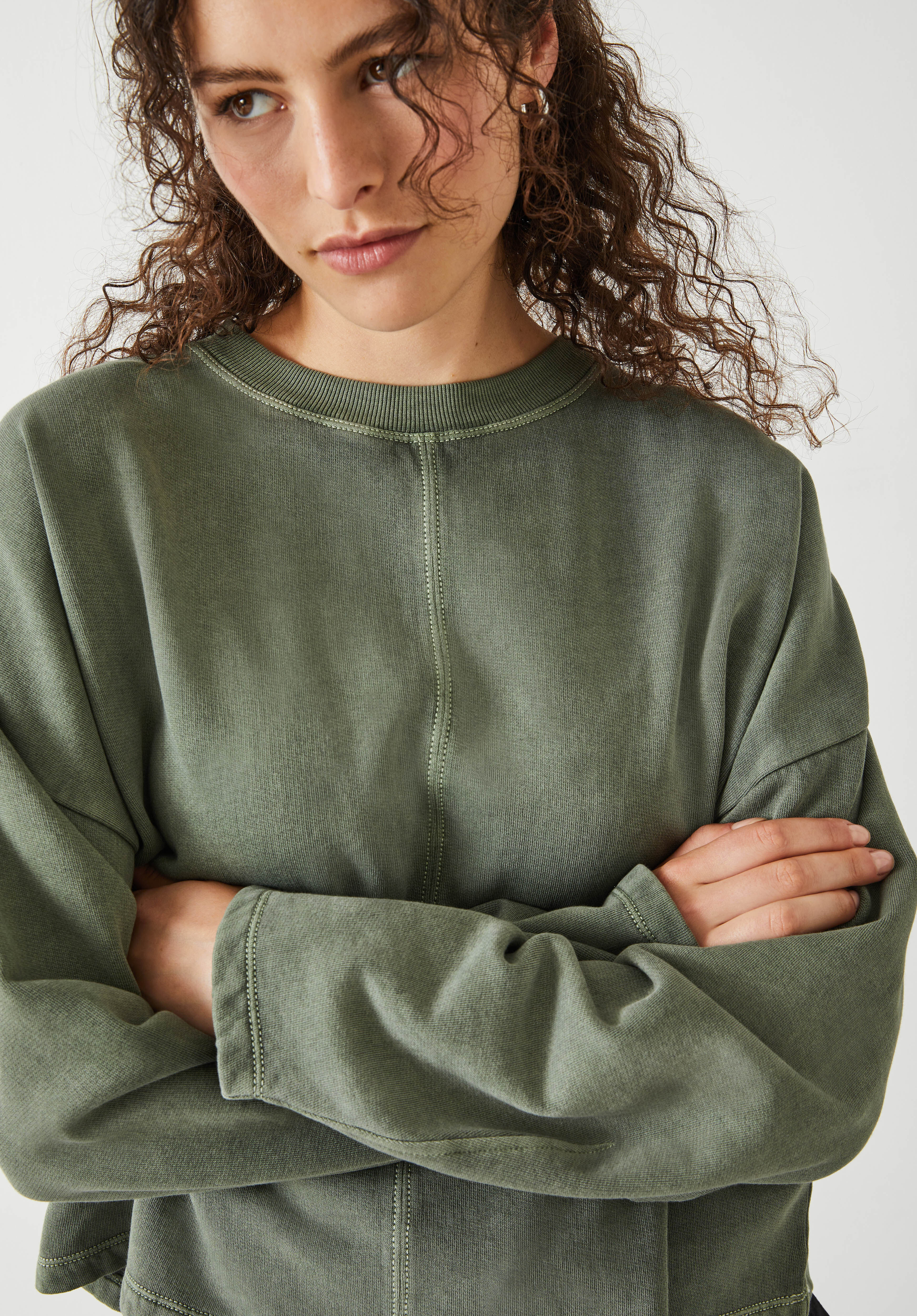 Sweatshirt with shirt detail sale