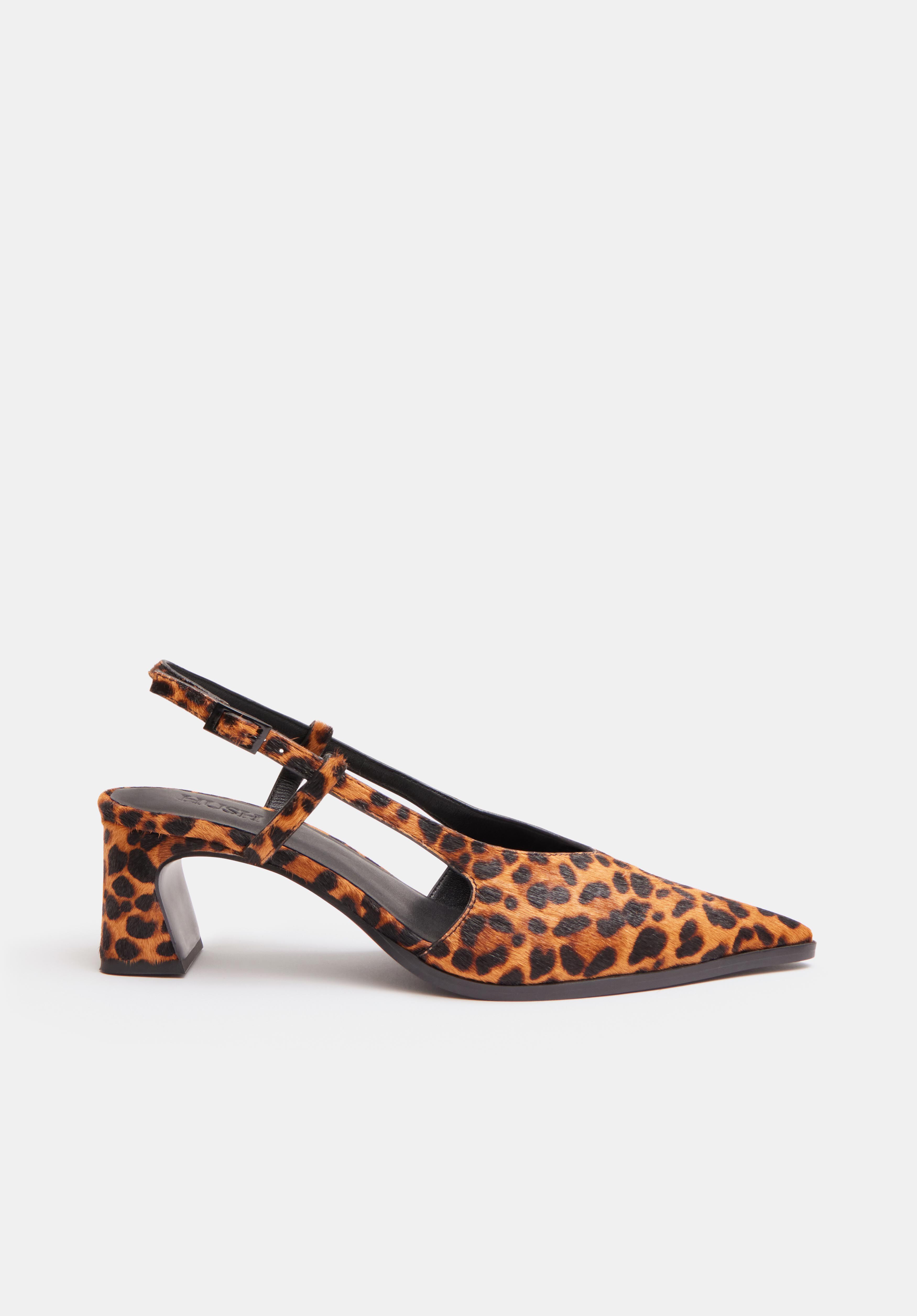 Pointed leopard heels outlet