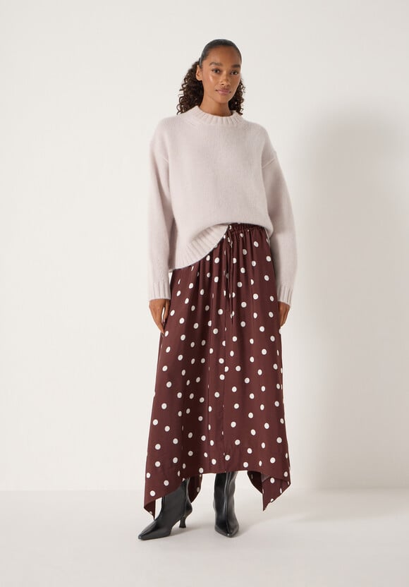 Air Flow Hanky Hem Skirt