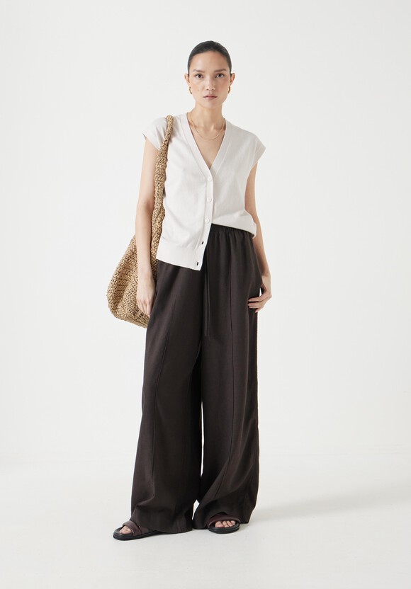 Fine Knit Button Front Vest Top