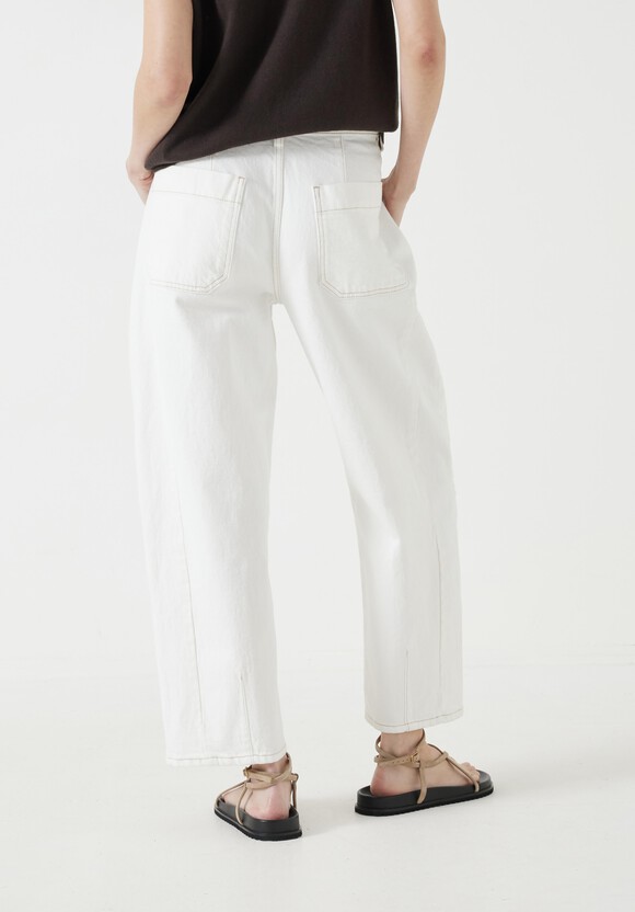 Cordelia Barrel Leg Jeans