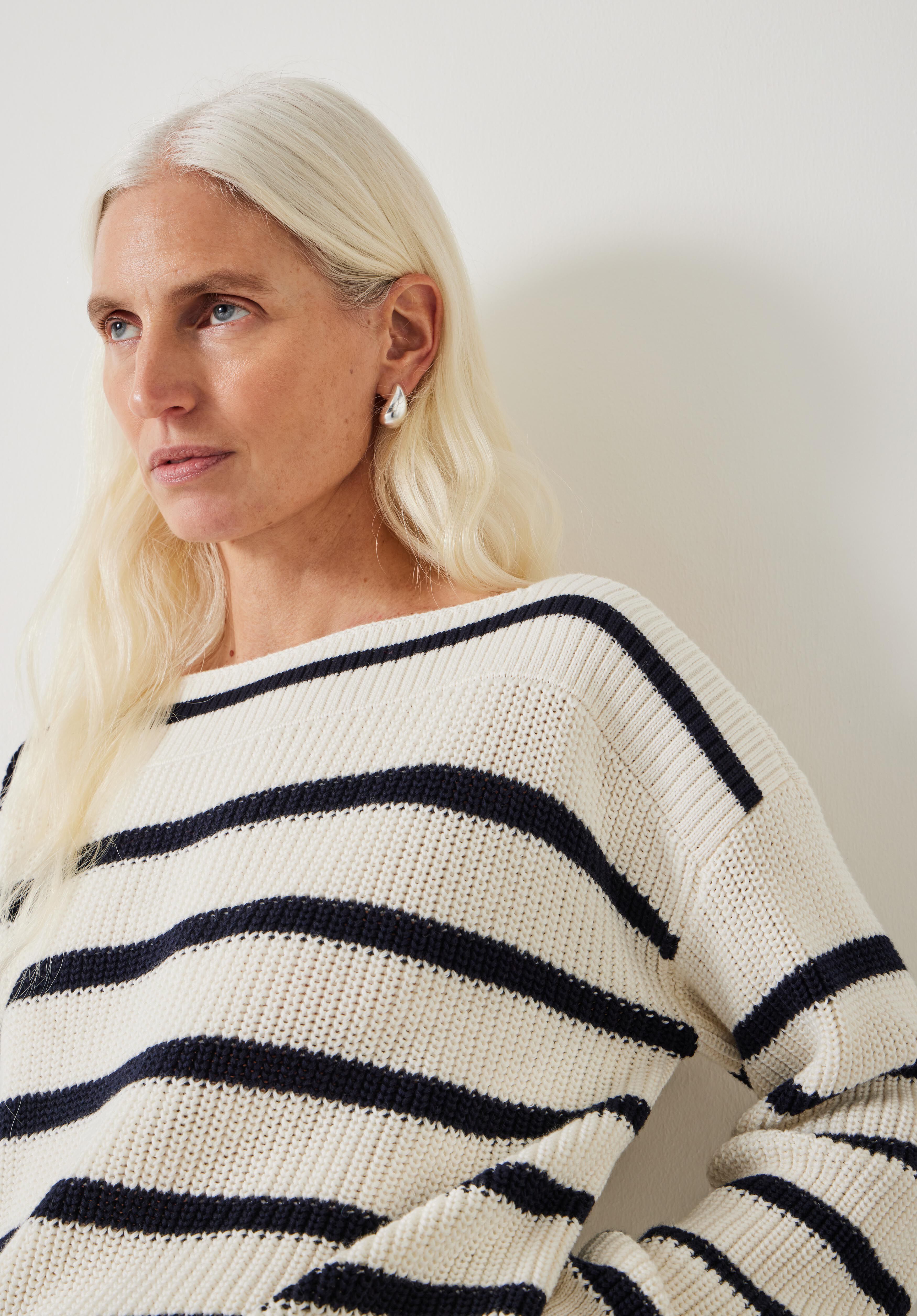 Open sales weave jumper
