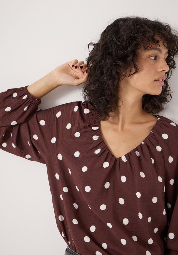 Printed Airflow V Neck Blouse