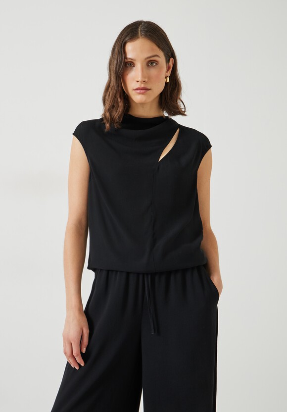 Sienna Cut-Out Detail Top