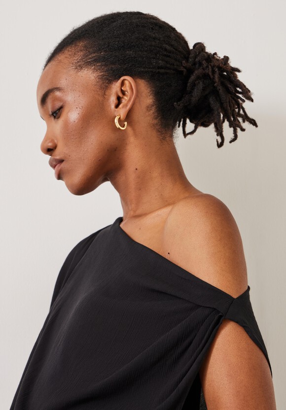 Grace Asymmetric Top