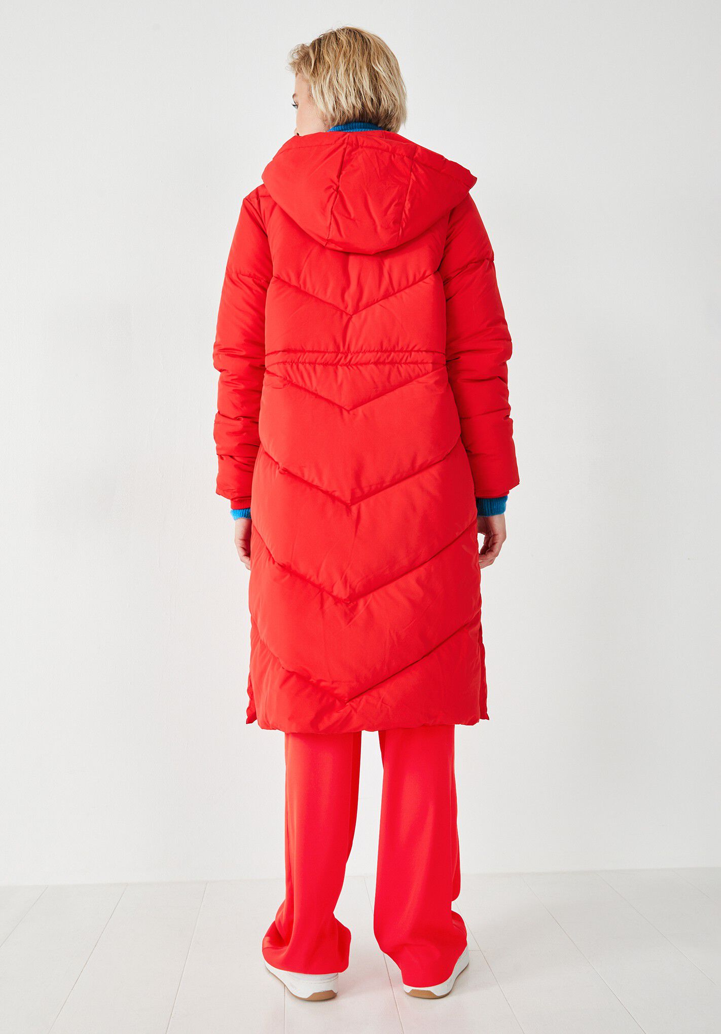 Elci Mid Chevron Puffer Coat Bright Red hush