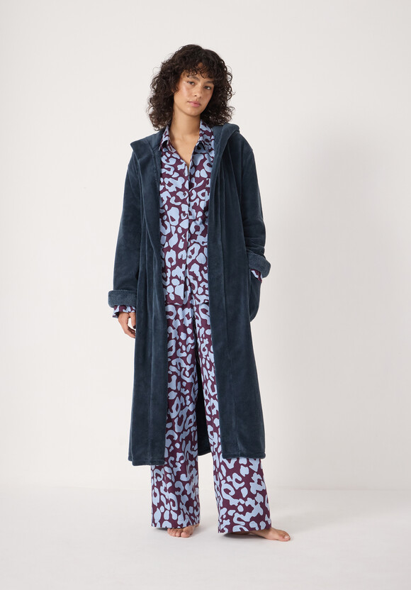 Fluffy Hooded Dressing Gown