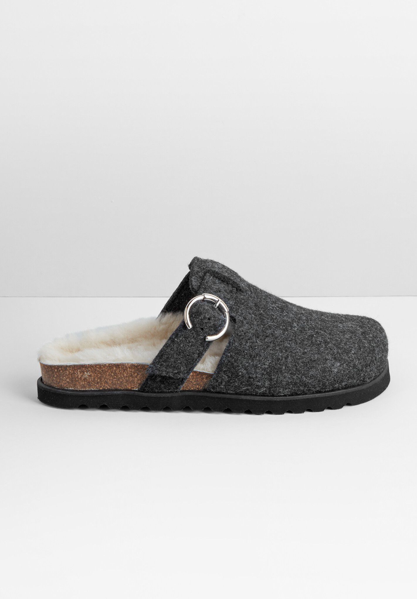 Hush slippers store