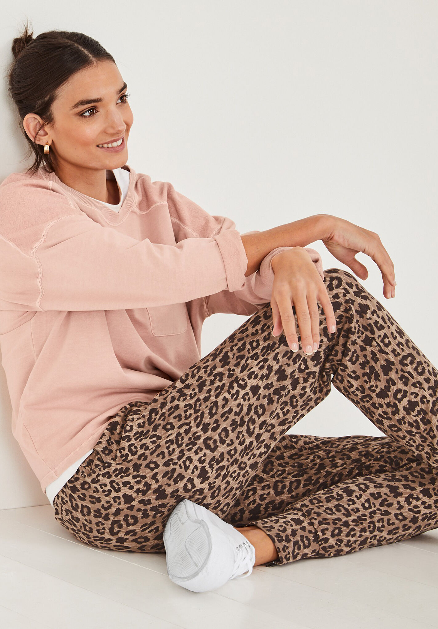 Leopard outlet jogger set