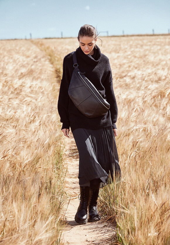 Peita Leather Bum Bag