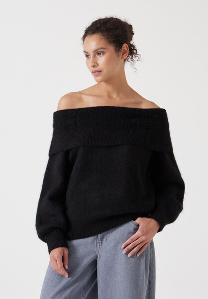 Molly Alpaca Blend Off Shoulder Jumper