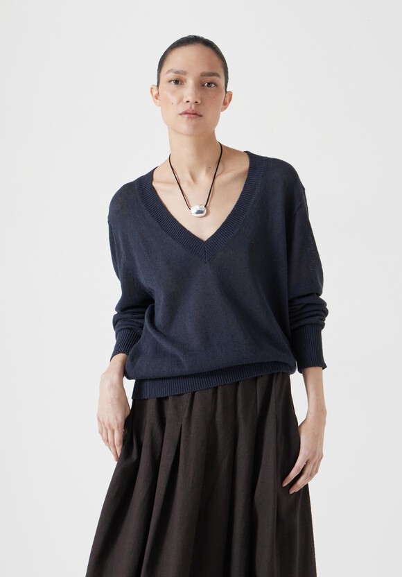 Linen Blend V Neck Jumper