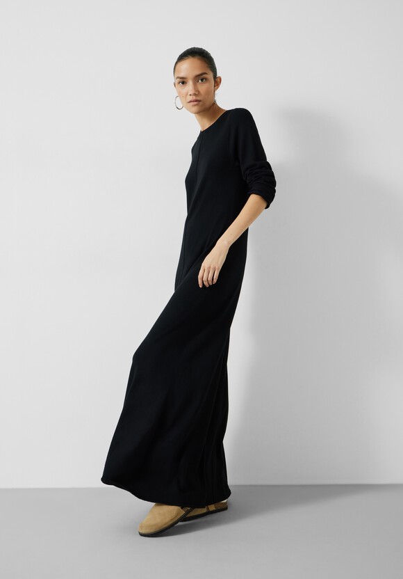 Talen Long Sleeved Knitted Maxi Dress