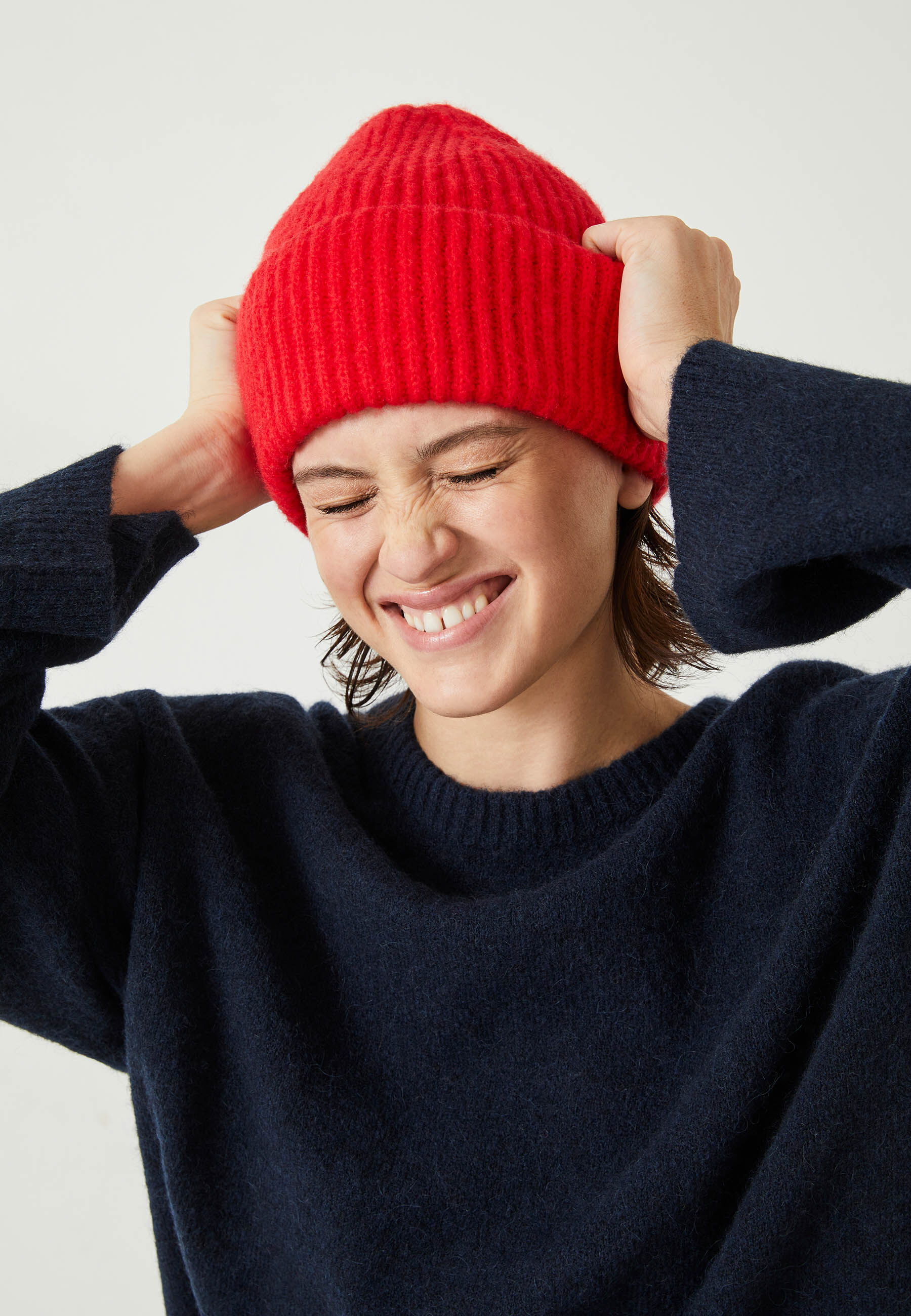 Red beanie hat deals