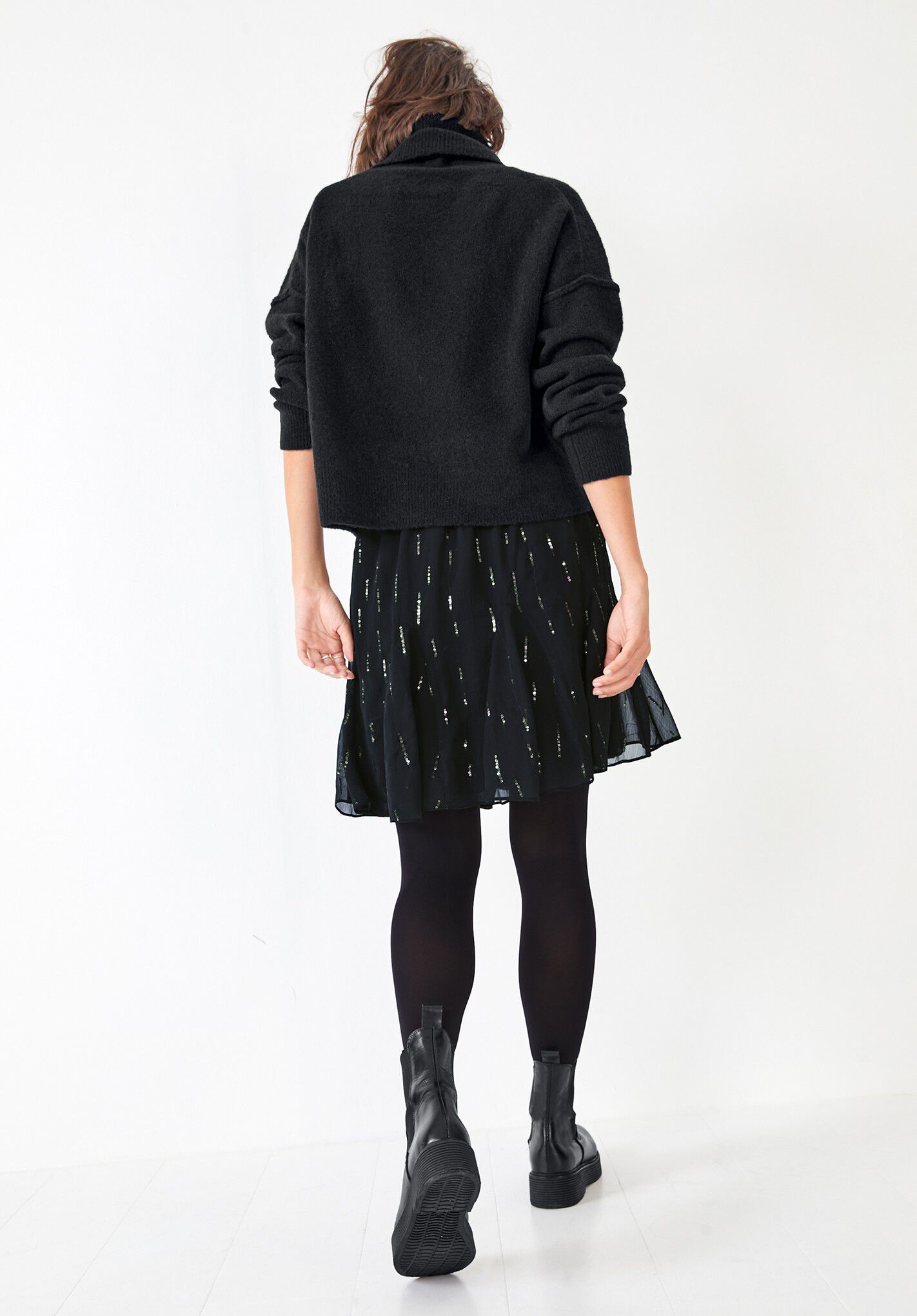 Black roll neck outlet cropped jumper
