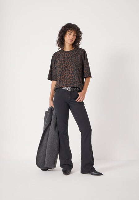 Romina Leopard Print T-Shirt
