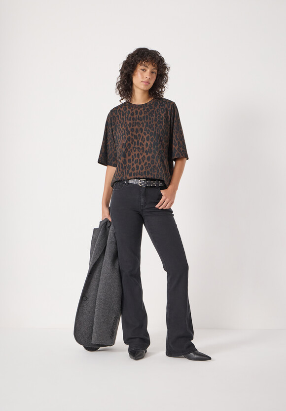 Romina Leopard Print T-Shirt
