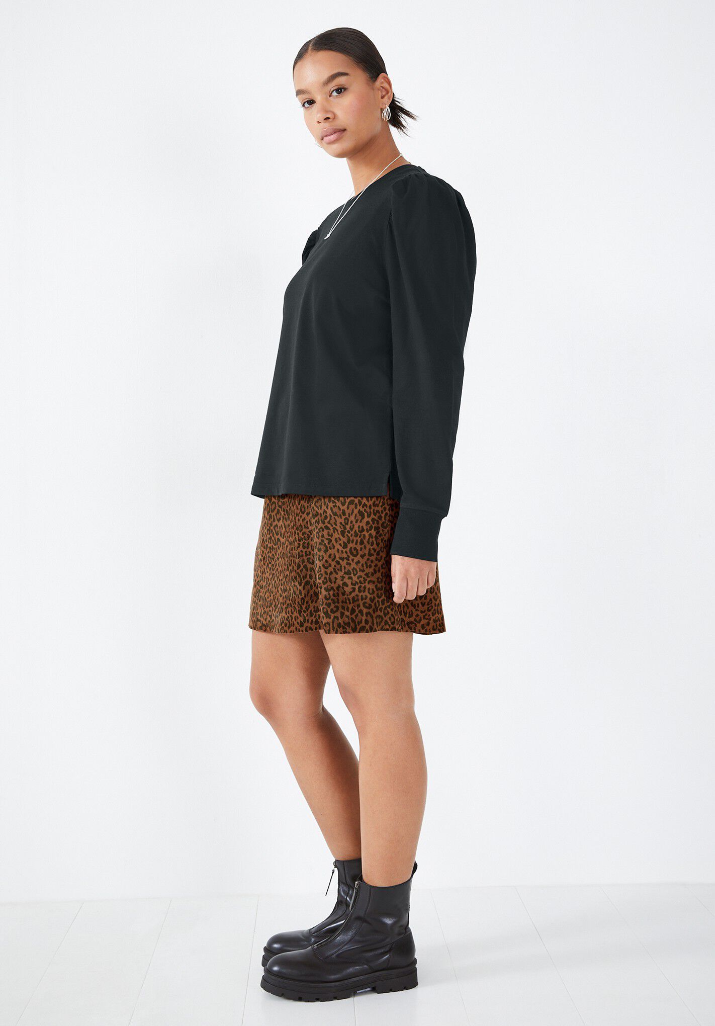 Fitted suede mini skirt cheap