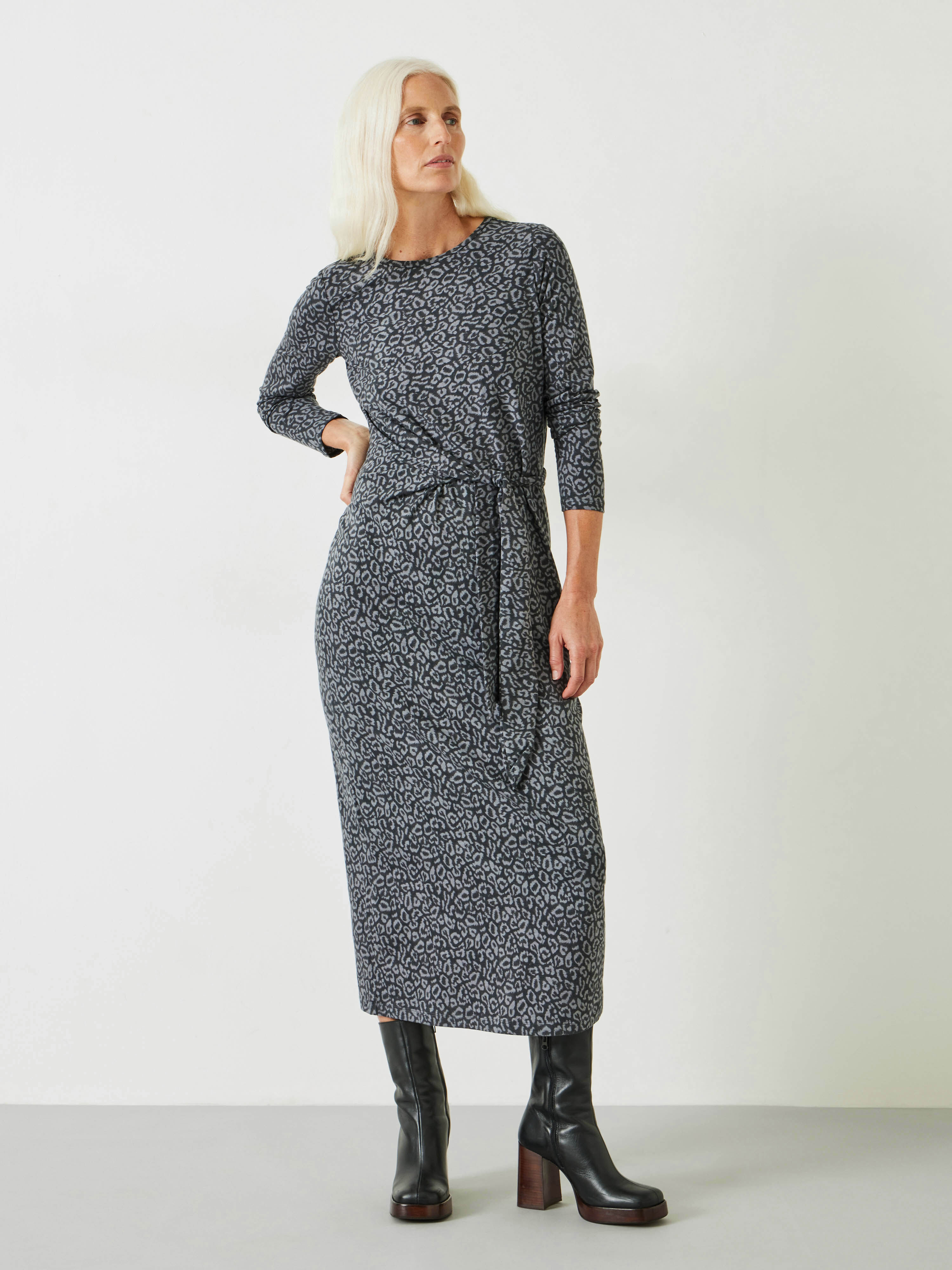 Suzie Maxi Dress