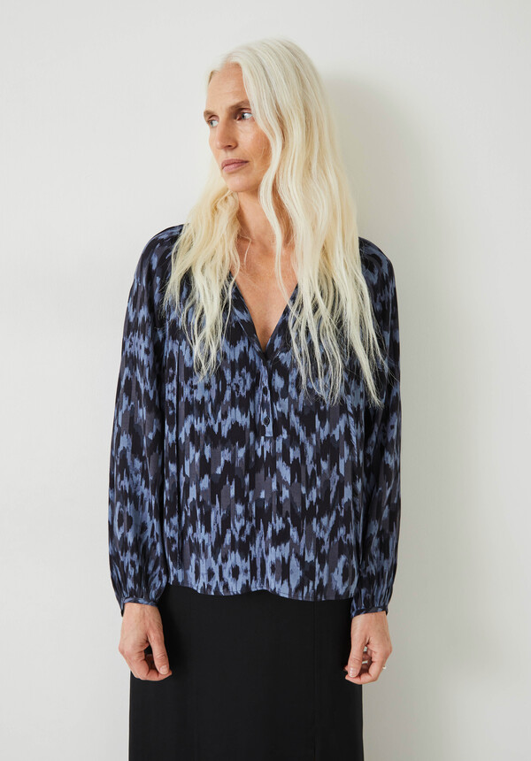 Mila Tie Neck Blouse