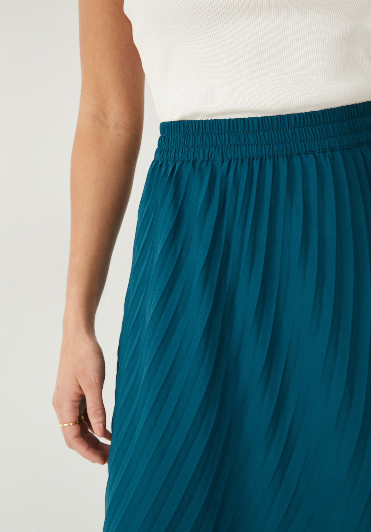 Dark green pleated skirt sale uk