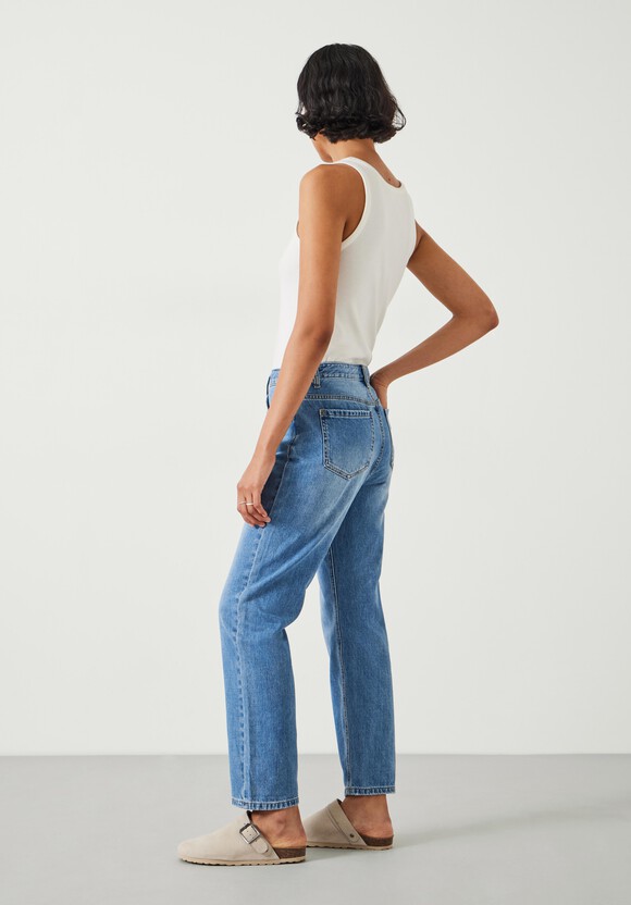 Boyfriend Jean