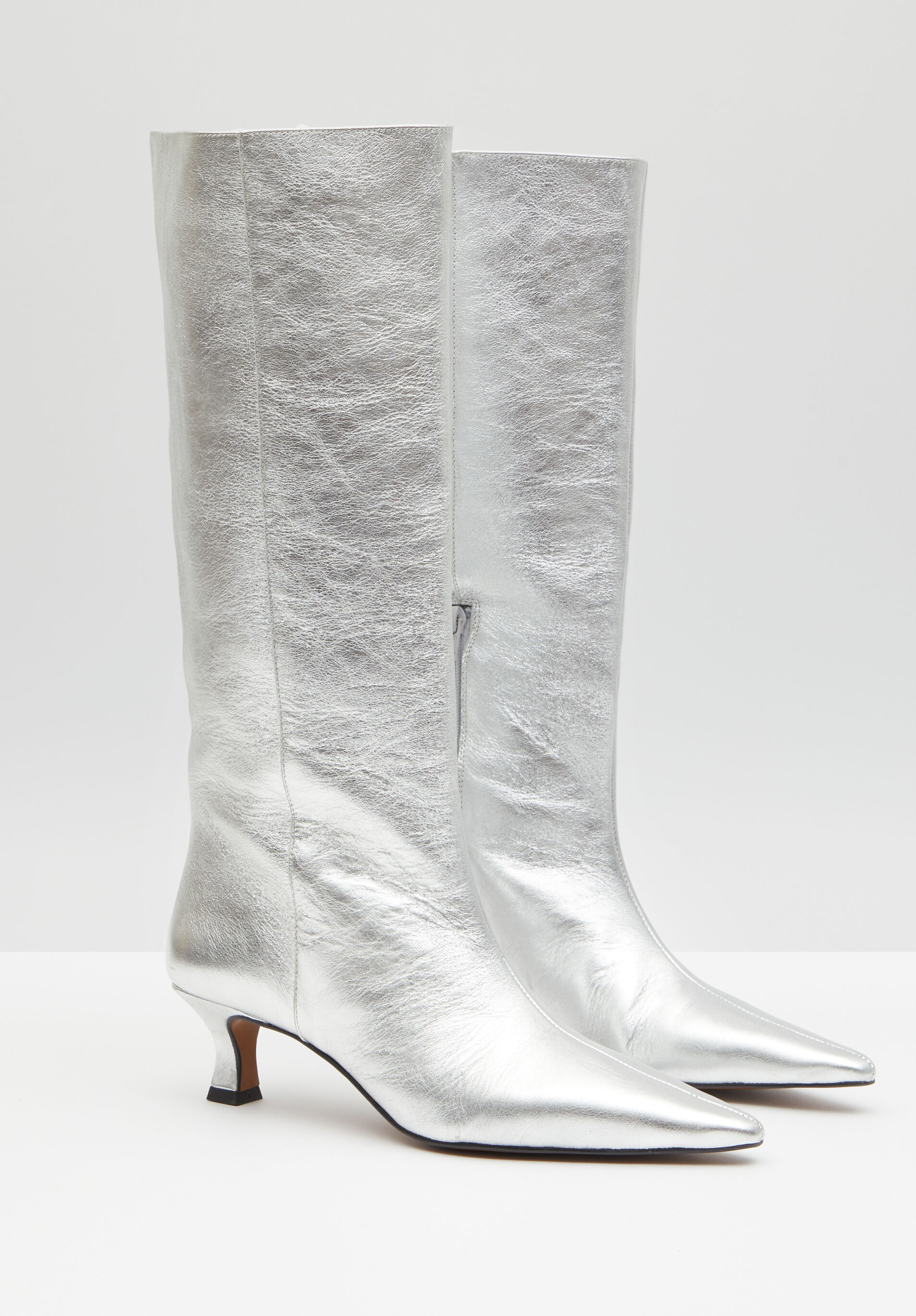 Boots silver store