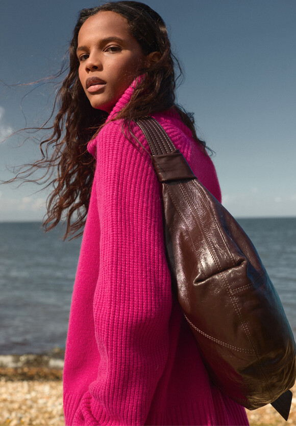 Mira Merino Wool Detachable Roll Neck Jumper